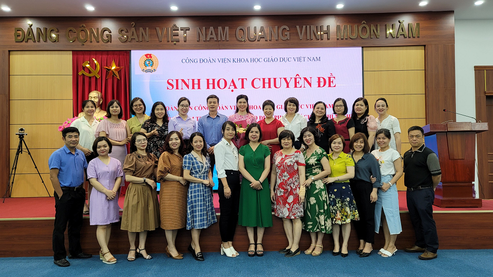 Sinh hoạt chuyên đề  “Đoàn viên công đoàn Viện Khoa học Giáo dục Việt Nam học tập và làm theo tư tưởng, đạo đức, phong cách Hồ Chí Minh”